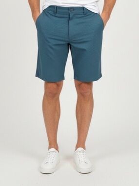 Greg Norman for Tasso Ella men’s golf shorts size 30